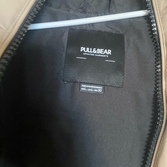 Pull & Bear Faux Leather Puffer Vest - Picture 3 of 5